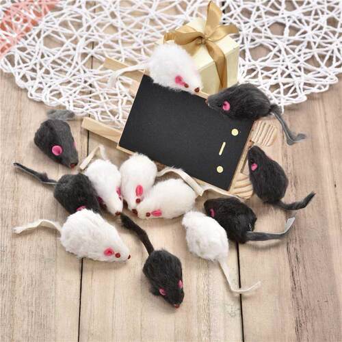 12PCS Cat Toy Mouse Real Fur Mixed Loaded Black White Mouse