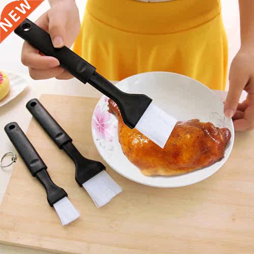 2pcs Plastic Bakeware Brush Hangable Baking Brush Picnic