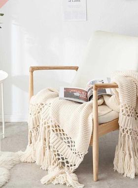 Bonenjoy Thread Blanket Hand Made Knitted Blanket with Tasse