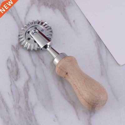 Stainless Steel Biscuit Mold Cookie Cutter Lace-up Embossed