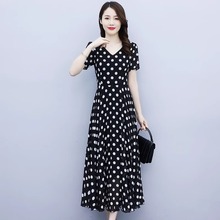 黑色波点雪纺连衣裙女2025夏季新款高端遮肚显瘦中年妈妈洋气长裙