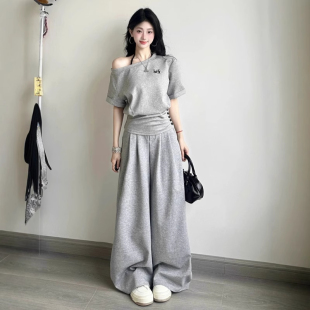 两件套 韩系高级感休闲运动套装 女夏季 收腰显瘦露肩短袖 上衣阔腿裤