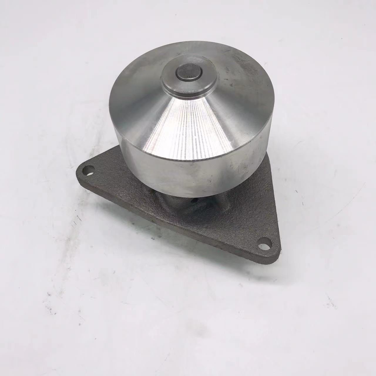 柳工LG210 220 925/926/933/935/936C-E-D挖掘机康明斯发动机水泵