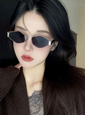 2025新款菱形墨镜小众设计款