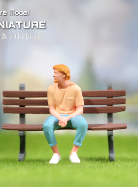VM 1/87/64/43/24/18 坐姿卷毛男微缩场景模型搭配手工涂装小人偶