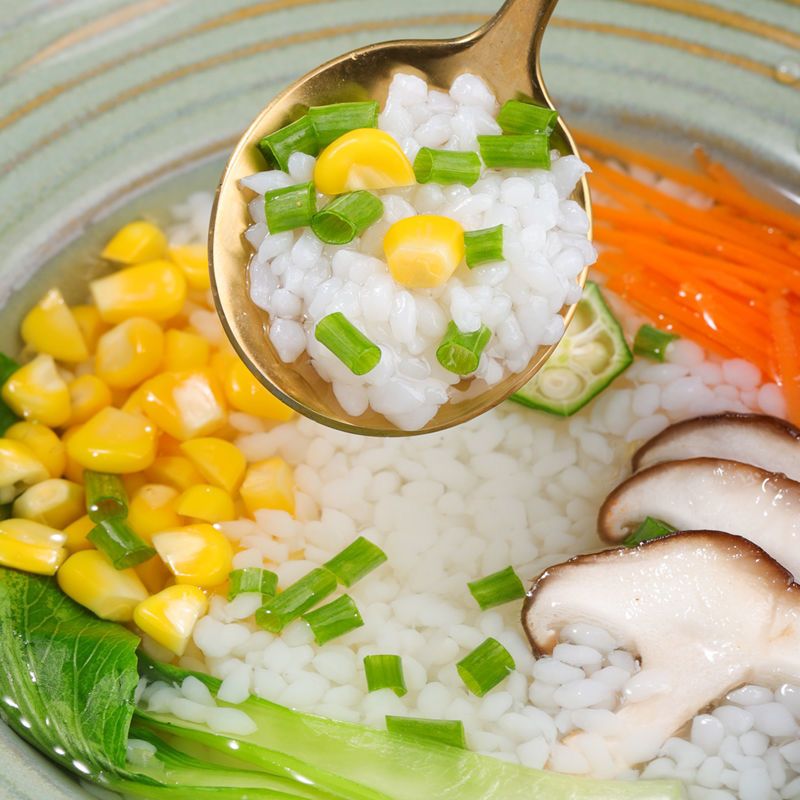 魔芋米低脂肪低卡热量饱腹代餐速食学生宿舍懒人方便米饭