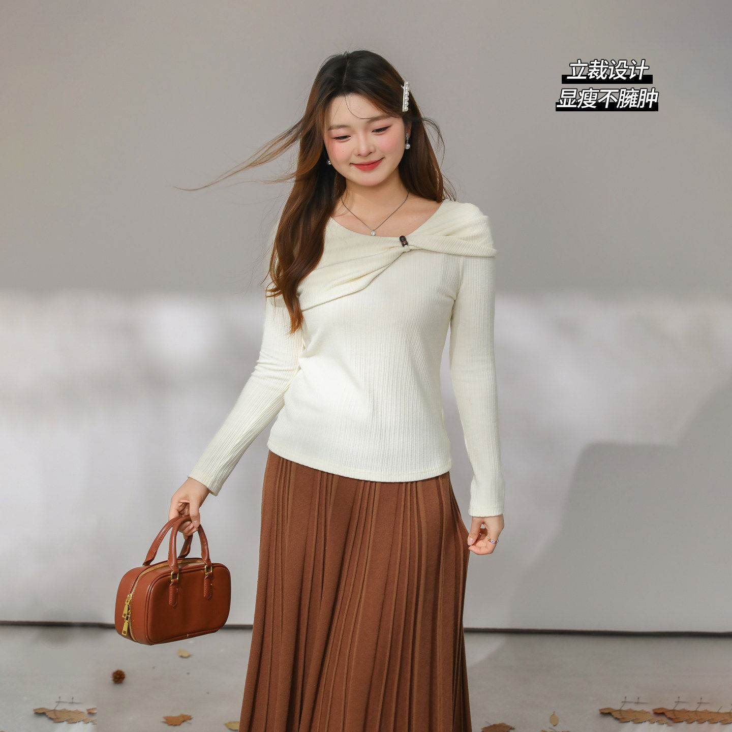 DM100大码女装胖mm显瘦春季立体扭结装饰时尚修身仿羊绒针织衫T恤
