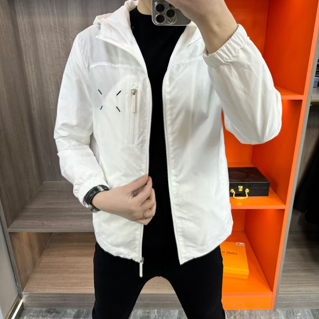 2025夏季新款男士休闲连帽薄款夹克衫时尚轻薄透气百搭修身防晒服
