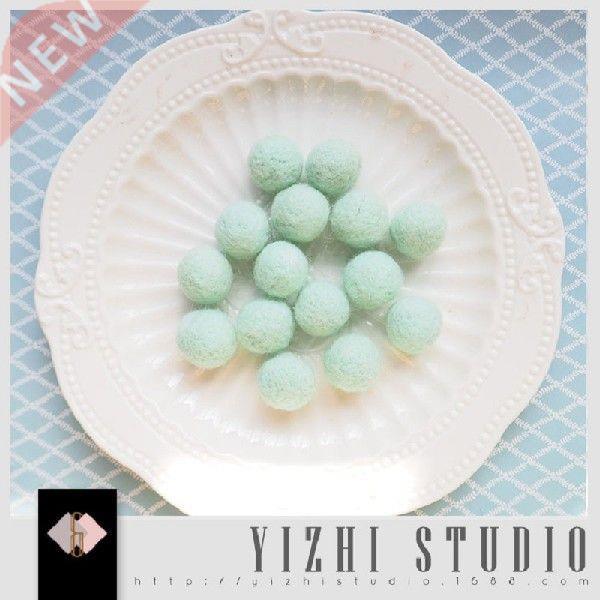 10pcs/lot 2cm Wool Felt Balls Round Wool Felt Balls