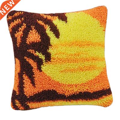 Fancy Latch Hook Kit with Basic Tools for Beginners