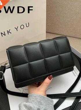 SWDF New 2022 Spring New rend Wild Shoulder Bag Fashion Plai