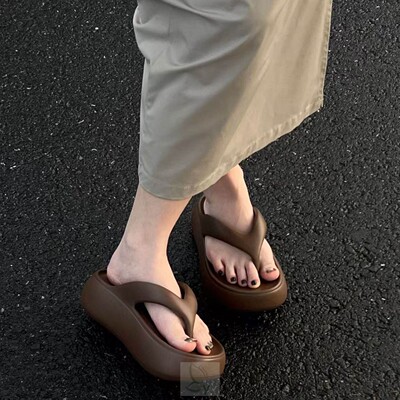 巨好看人字拖女外穿eva厚底踩屎感夹脚凉鞋逛街绝美高级感凉拖鞋