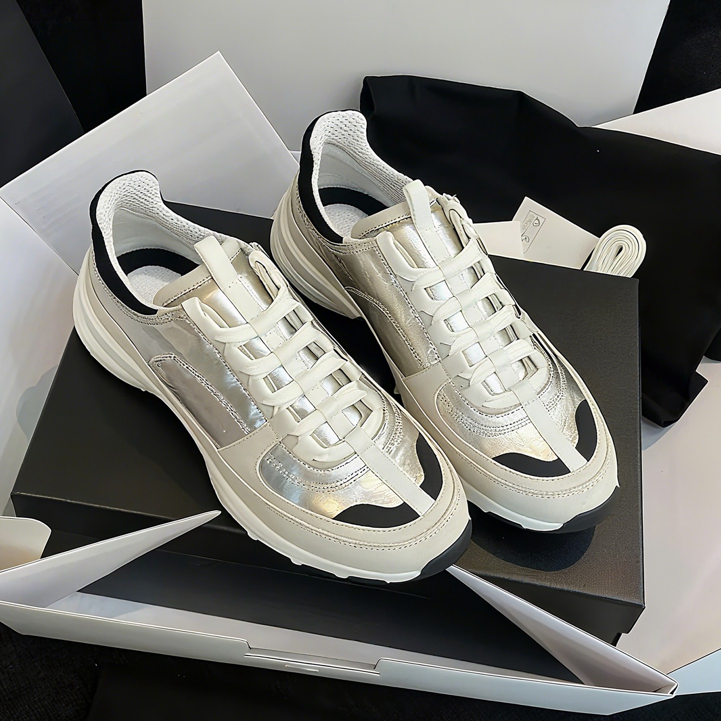 香奶奶增高拼色运动休闲板鞋