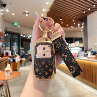 适用于丰田锋兰达钥匙套双擎高档保护壳凌放老钱风威兰达新款车扣