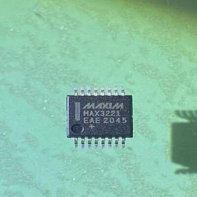 全新进口原装 MAX3221EAE 贴片SSOP-16 密脚  大量现货秒发