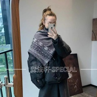 桑蚕丝可拆披肩羽绒服女款2025新款冬季外套保暖两件套上衣欧货Q