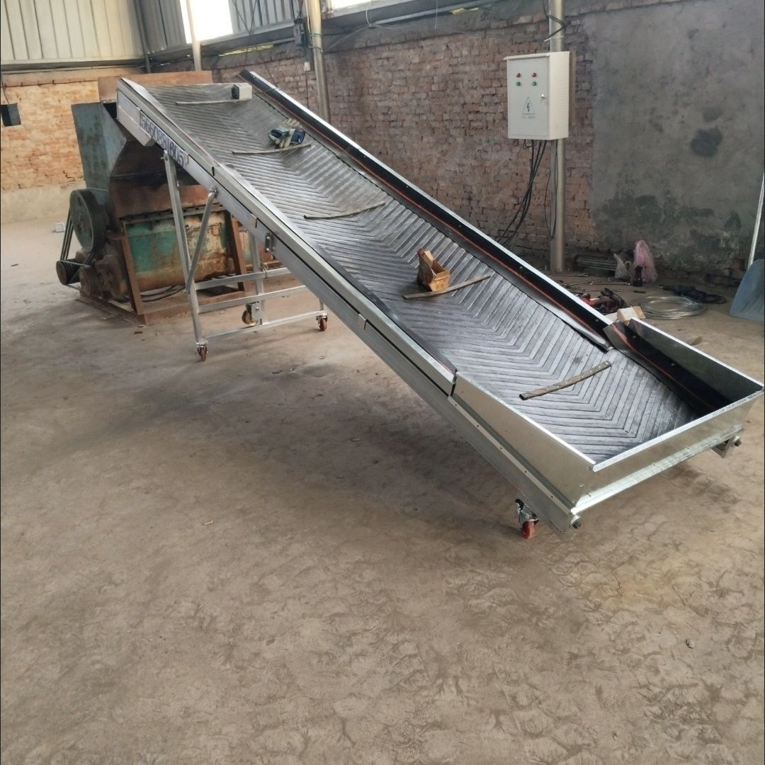 围挡款输送机散料上料装车输送带家用粮食草料沙石传送带升降折叠