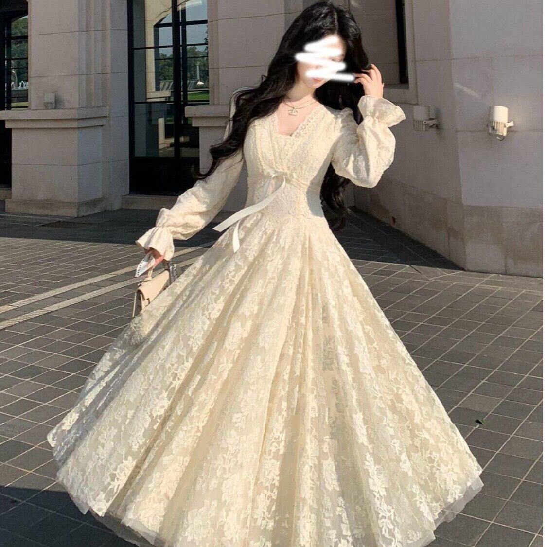法式温柔风V领仙女礼服长裙子秋冬大尺码胖mm收腰显瘦蕾丝洋装女