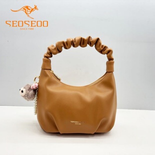 SEOSEOO/九州袋鼠女包2026新款商场同款百搭褶皱云朵包手提792585