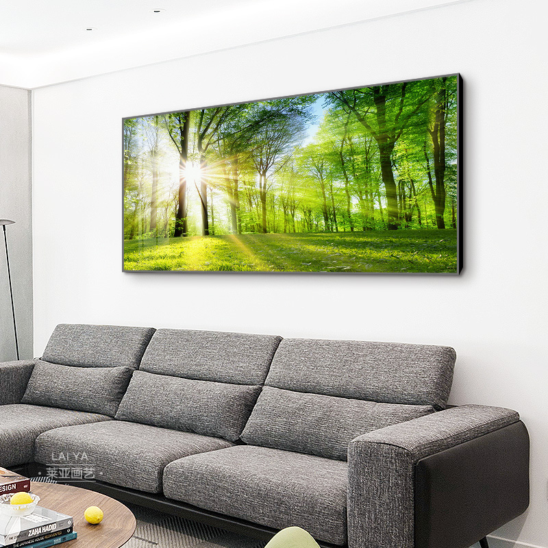 网红客厅横版绿色森林风景装饰画沙发后背景草地挂画卧室太阳树林图片