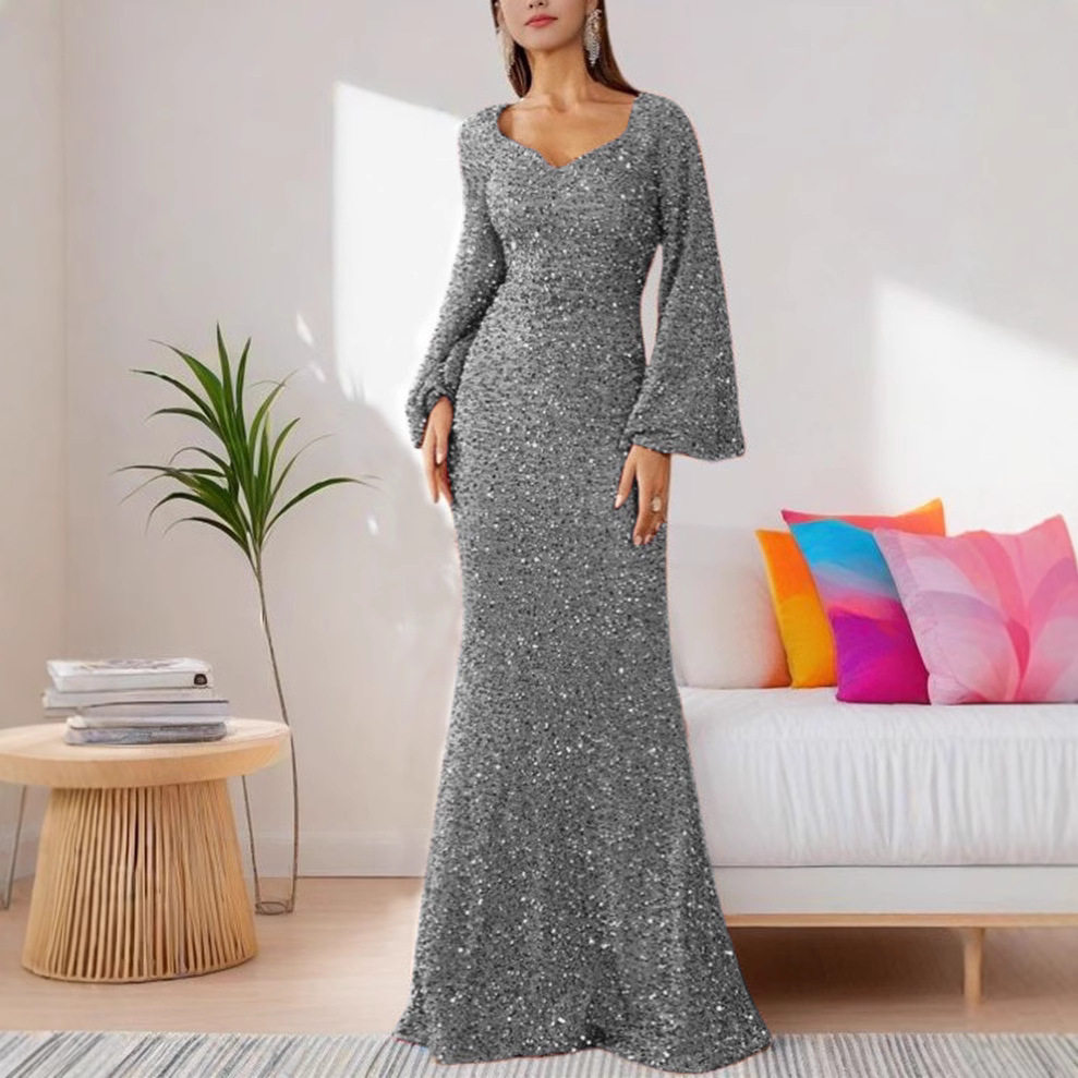 喇叭袖亮丝简约连衣裙Flared sleeve bright silk slimming dress