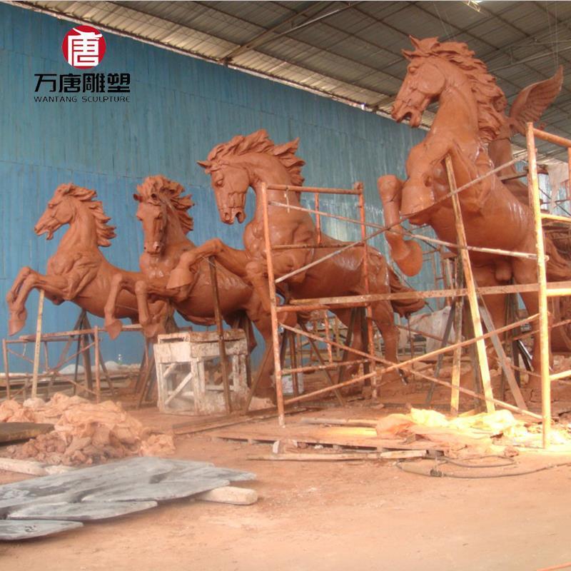 .现代铸铜雕塑玻璃钢卡通人物定制树脂园林景观大型户外动物雕像