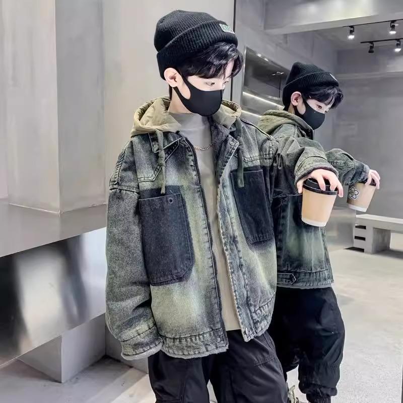 潮牌2025新款男童外套秋冬加绒