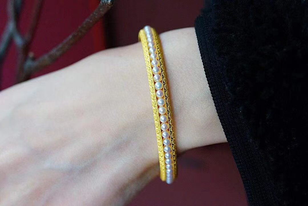 珍珠手镯女婉容古风手工花丝送妈妈新年礼物镯子手环镶嵌宫廷仿真