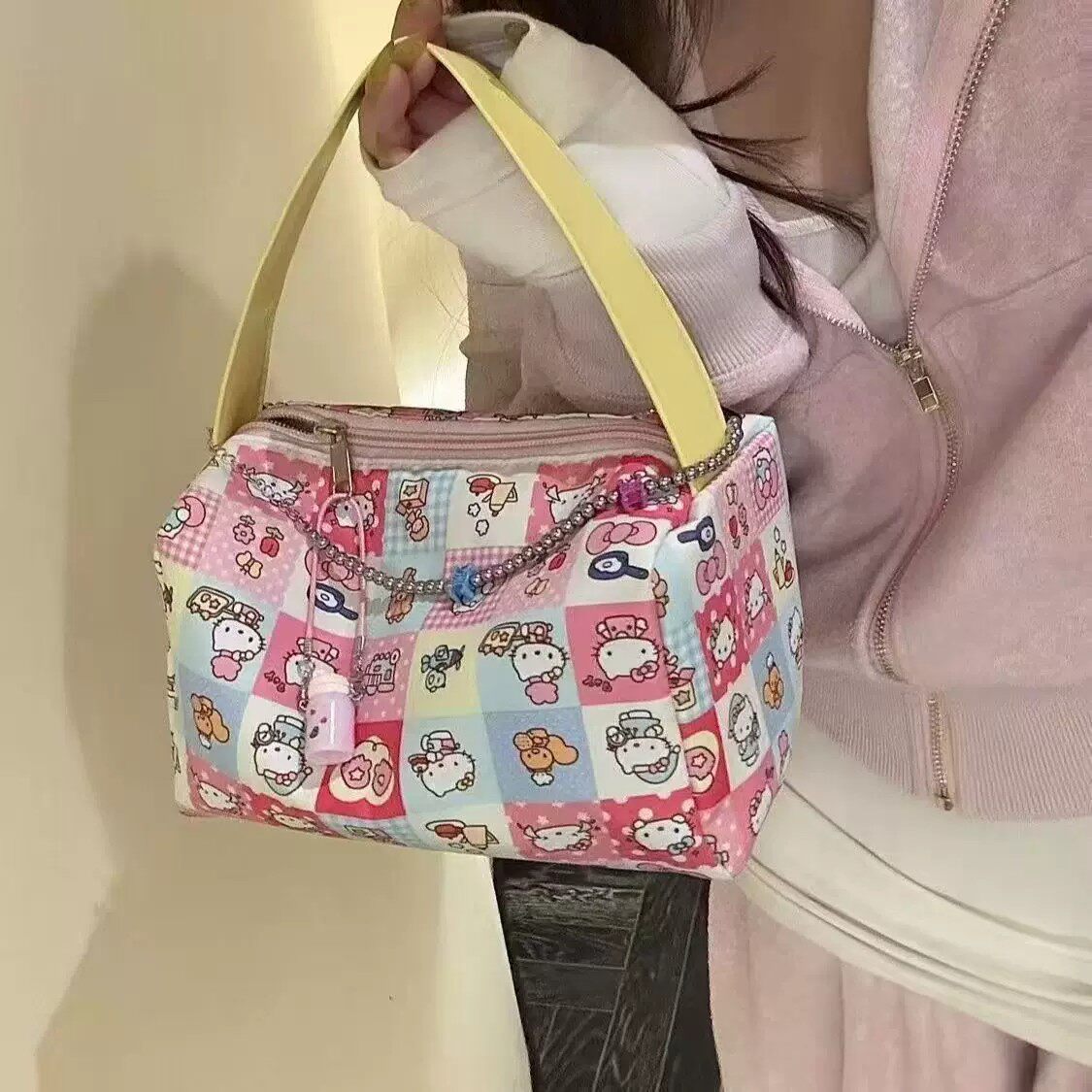 高颜值ins卡通猫咪便携化