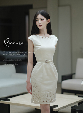 Redmole【瓷白云绣】60天丝40棉｜挺括纸感｜镂空刺绣瓷白连衣裙