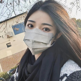 莫兰迪灰色弧形蝶形V型护眼角口罩女高颜值纯色网红防护显脸小