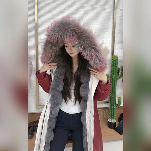 醉天使2026貉子毛领加厚派克服