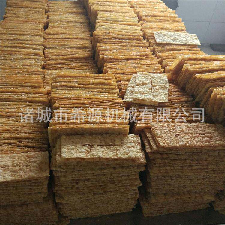 4000片/h的薄脆油炸机 全自动脆皮油炸机 煎饼果子薄脆油炸机器
