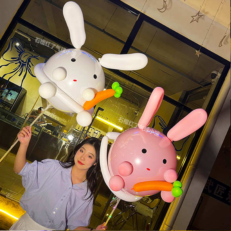 凯曼夜市发光波波球青蛙小白兔