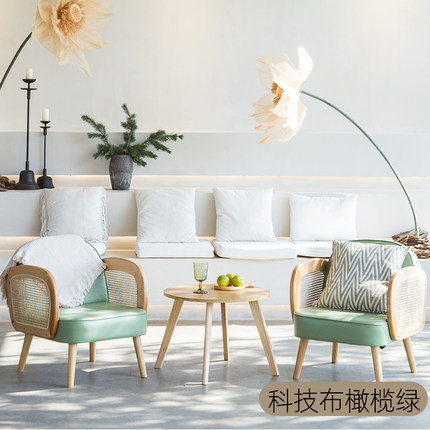 2023年新款网红咖啡厅奶茶店酒店北欧小型单人胡桃木全实木沙发椅