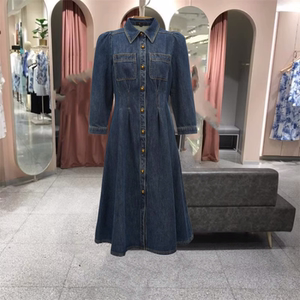LOVERON MODA2023秋季新款优雅通勤纯棉修身显瘦七分袖纽扣连衣裙