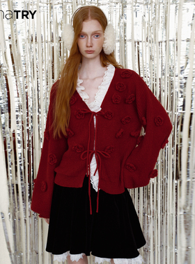 【明星同款】wana try羊毛马海毛花朵领口可拆卸开衫25冬红色毛衣