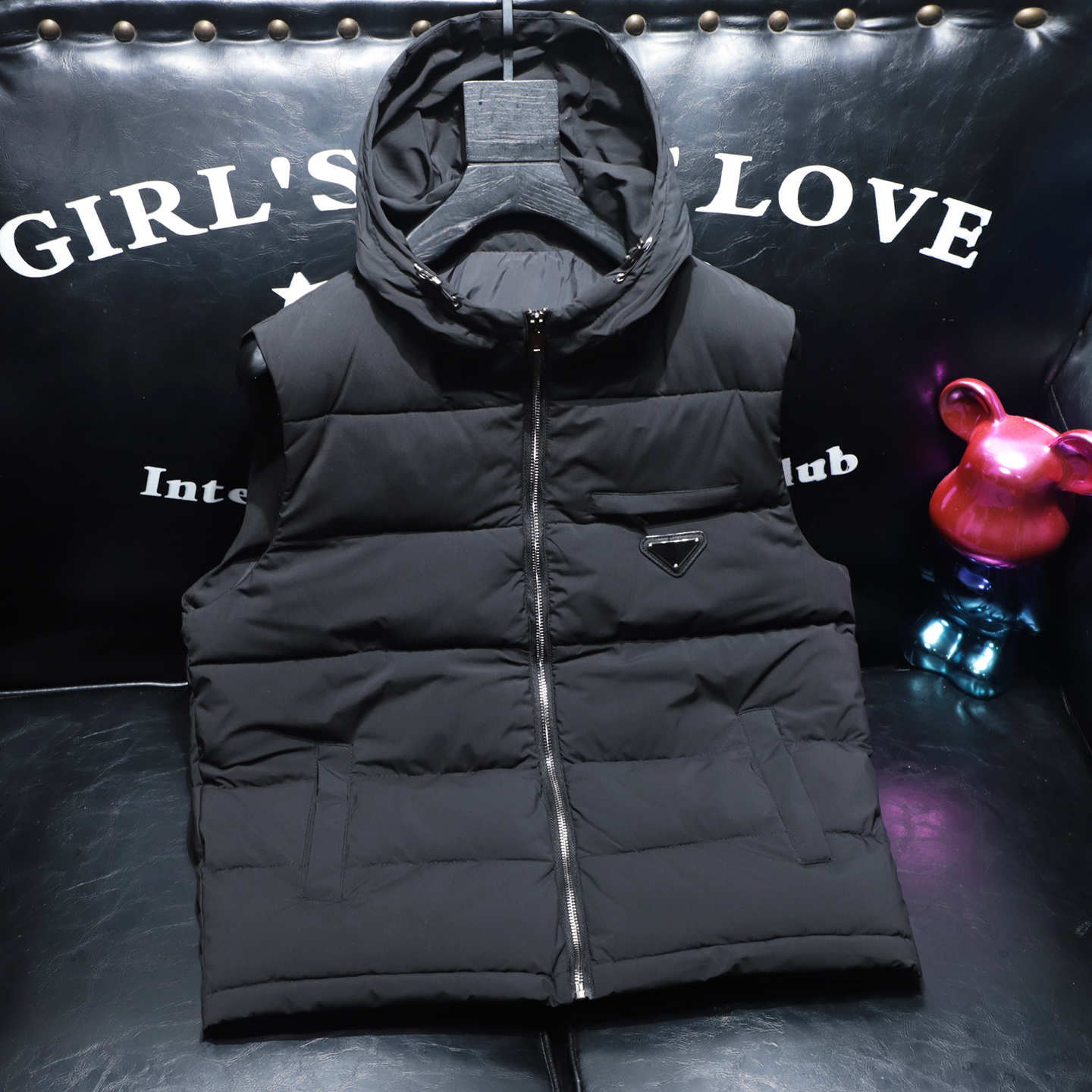 2025秋冬新款男士高端品质连帽棉服马甲D316-5502-P135，男装棉衣，电商D316