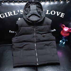 2025秋冬新款男士高端品质连帽棉服马甲 D316-5502-P135，男装棉衣，电商D316