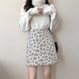 豹纹半身裙女秋冬大码高腰毛呢短裙胖mm复古百搭包臀a字裙子200斤