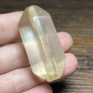 古玉老玉老水晶通孔六棱勒子水晶柱原石包浆挂件翎管背云吊坠桶珠