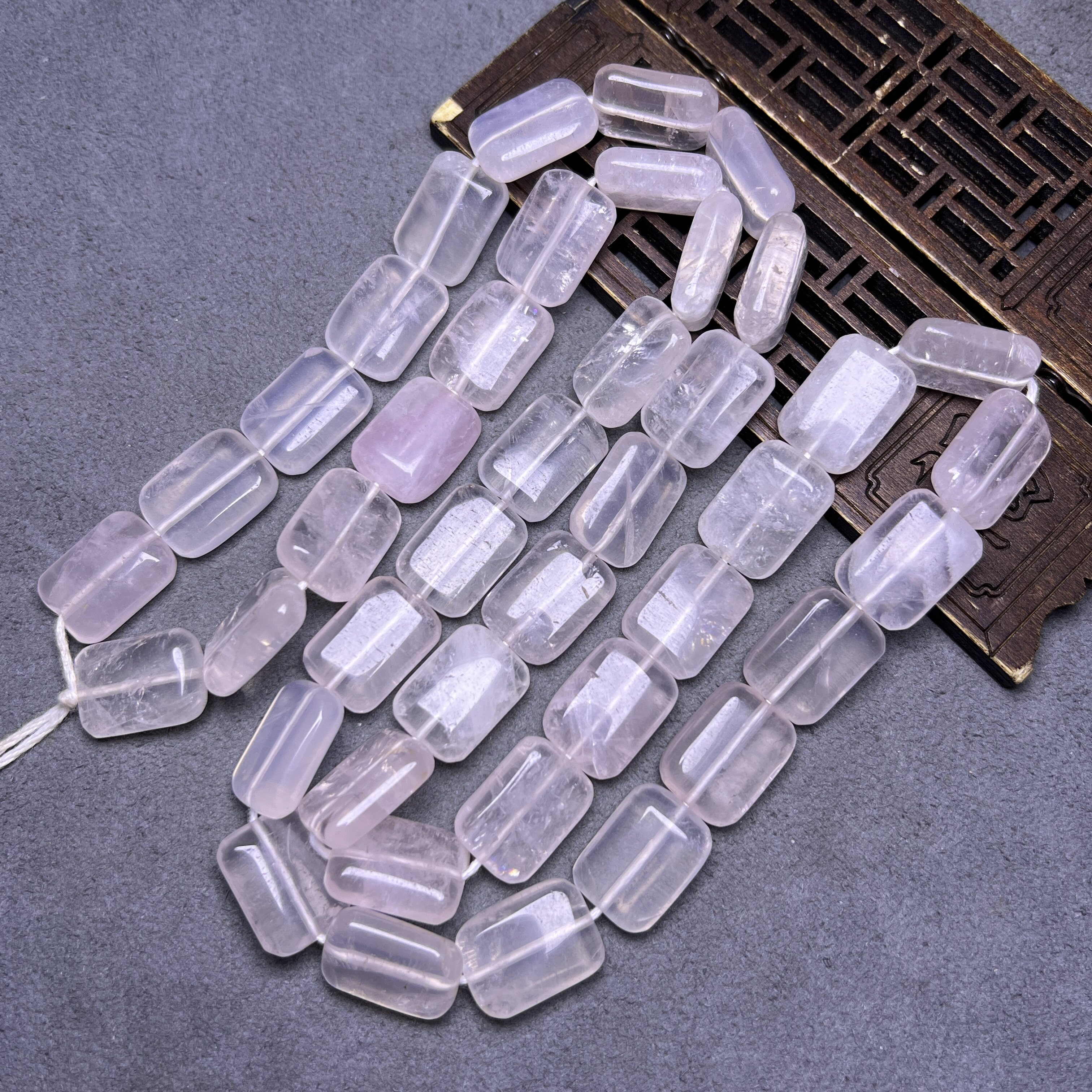 古玩珠子天然原石果冻粉水晶随形珠散珠子DIY手工饰品配饰串珠