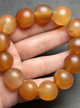 复古天然原俏色手工玛瑙手串糖料北红玛瑙老随型椭圆手链冰花玛瑙