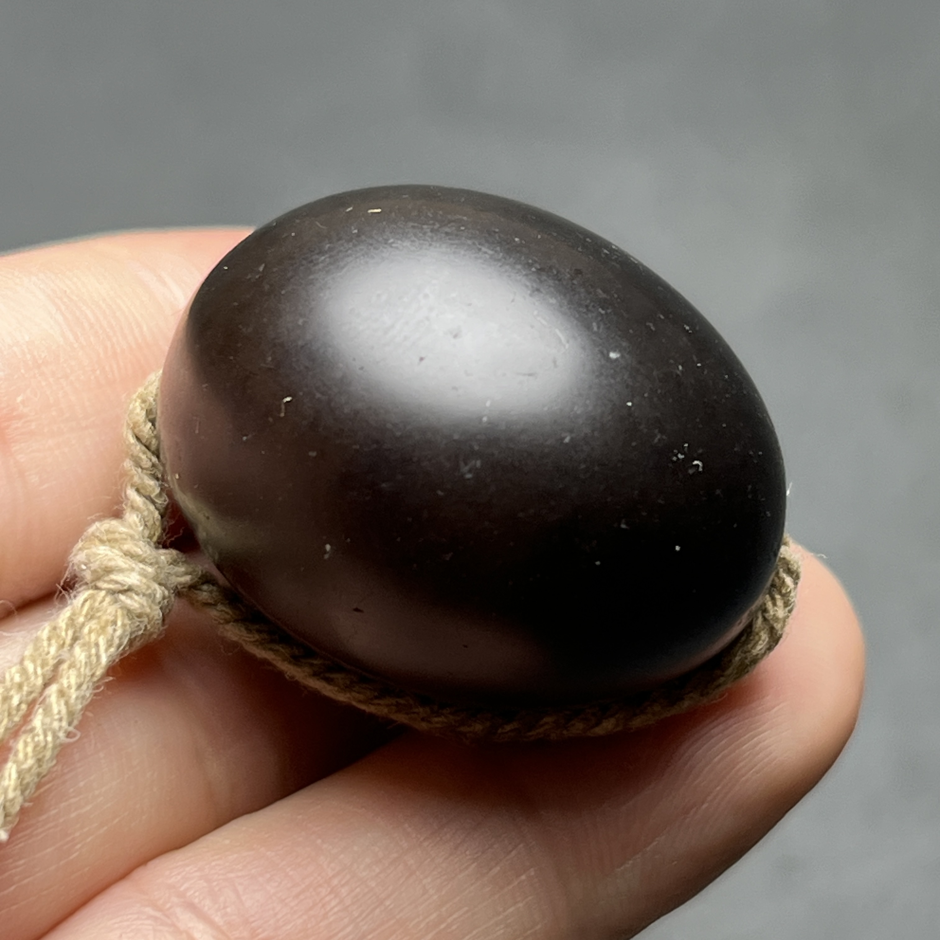 古玩老包浆天然黑玛瑙老糖球椭圆珠天珠玛瑙手串项链吊坠珠子配饰