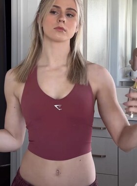 Yoga exercise chest-padded halter vest瑜伽运动含胸垫挂脖背心