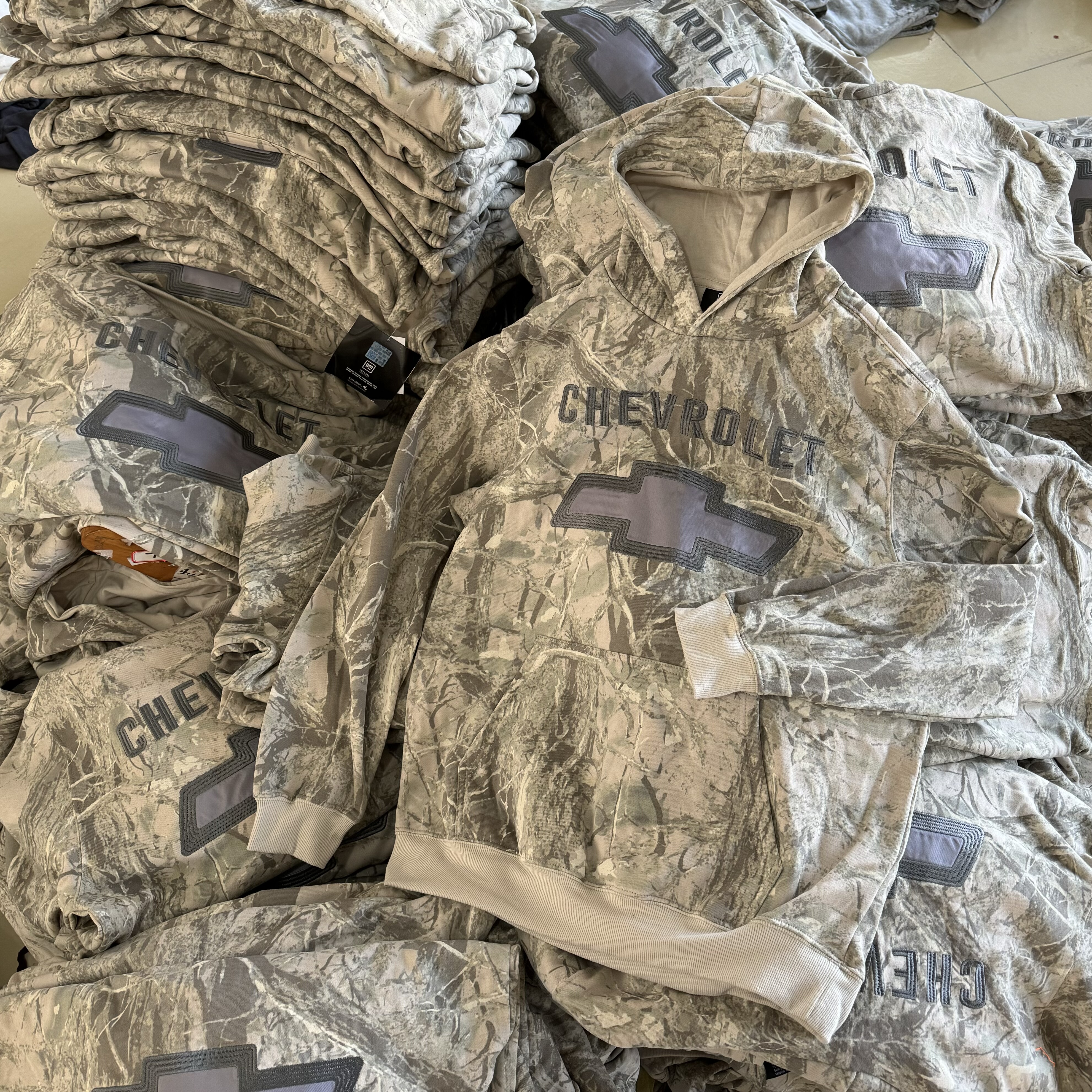 美国单 雪F兰 科威特 工装迷彩复古美式连帽卫衣薄绒秋冬男女帽衫