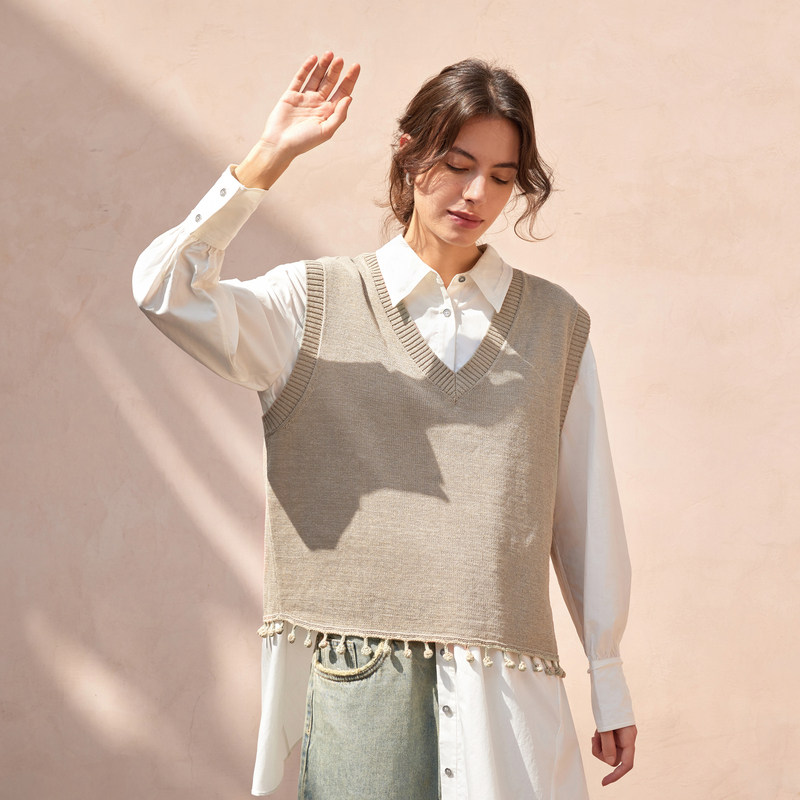 【知识分子】MSLAN春夏简约V领时尚流苏薄款针织马甲背心MFC