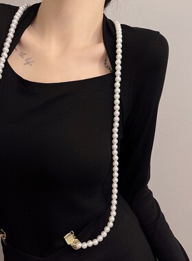 洛一女链条金属合金嘻哈