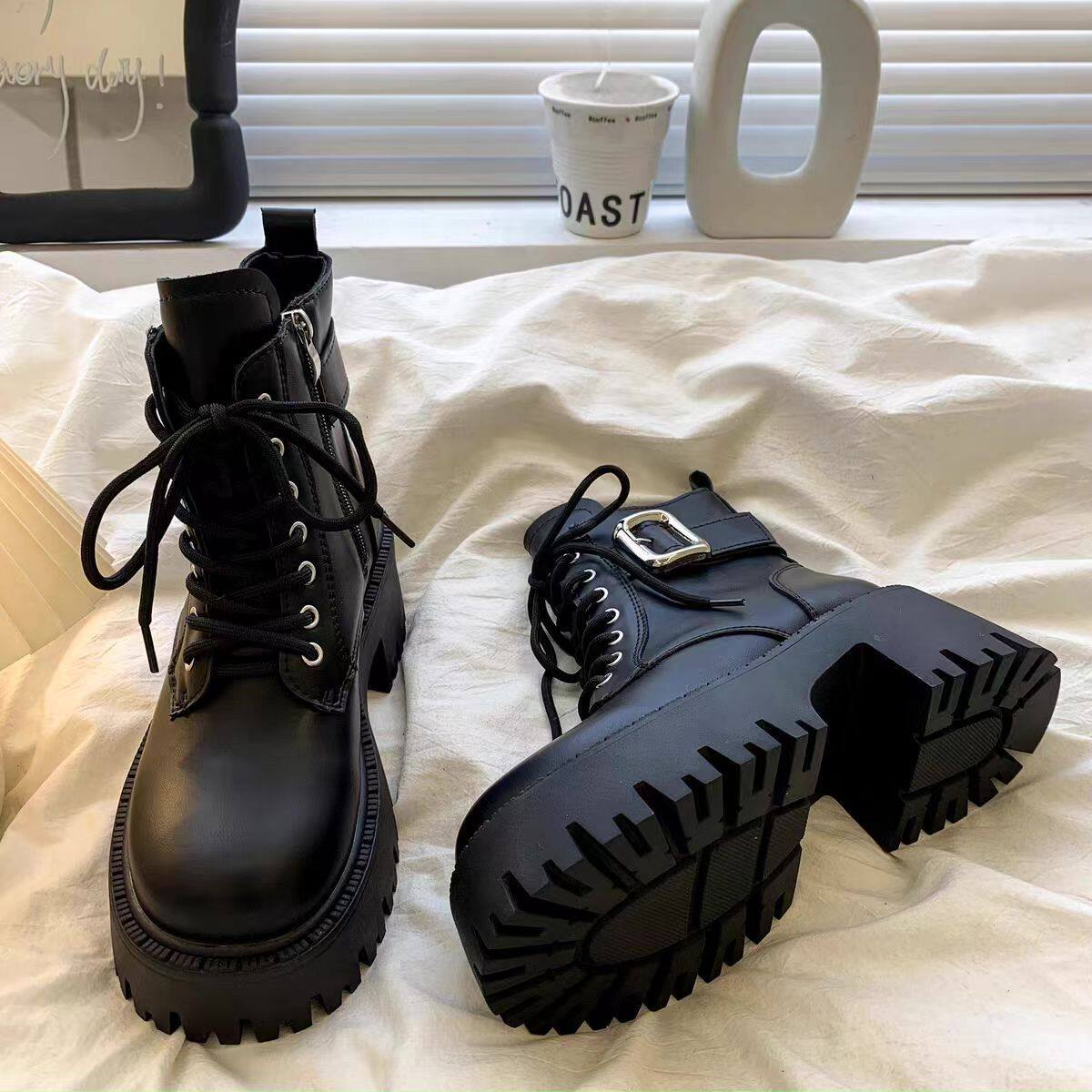 小个子高跟女款靴子2024新款秋冬棕色马丁靴爆款英伦风厚底短靴女