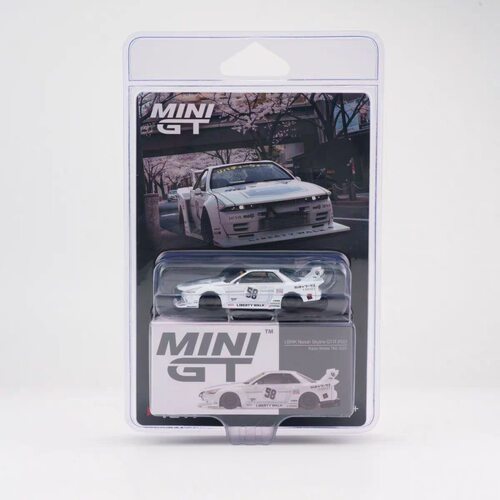 MINIGT1217LB尼桑R32白64合金车